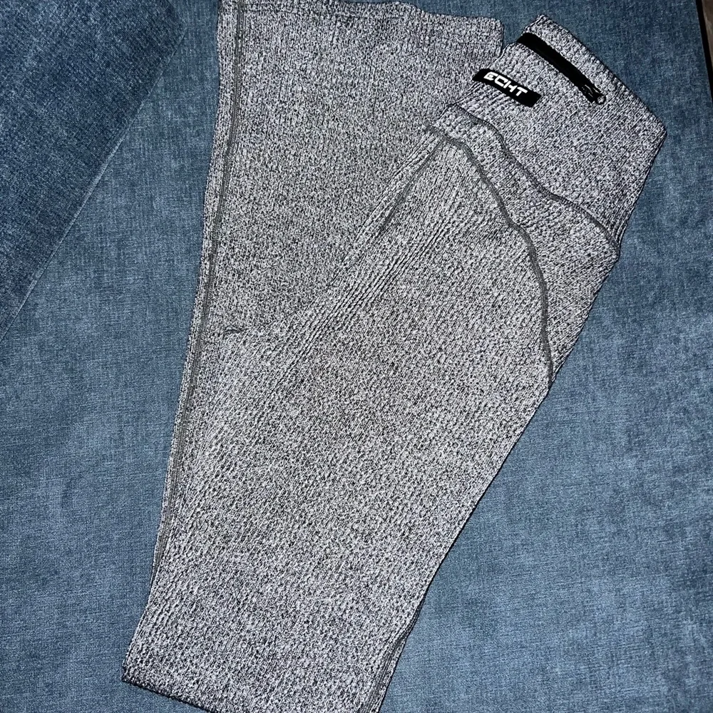 Large ECHT leggings - Picture 1 of 2